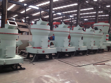 鉀長石高強(qiáng)磨粉機(jī)